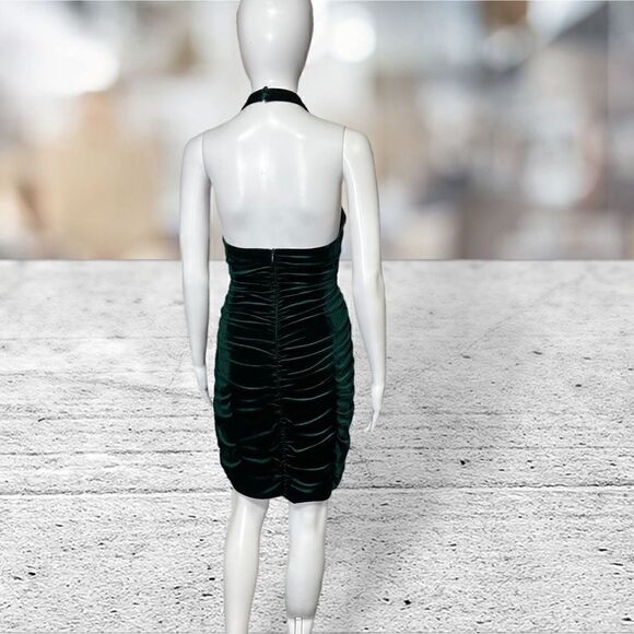 Aidan Mattox Green Velvet Halter Neck Short Plunging Neck Dress - Picture 6 of 11